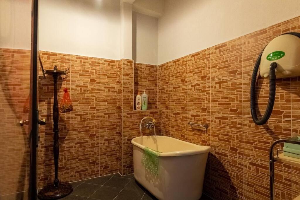 Вілла New Granny Cozy House Georgetown 2-6Pax Екстер'єр фото
